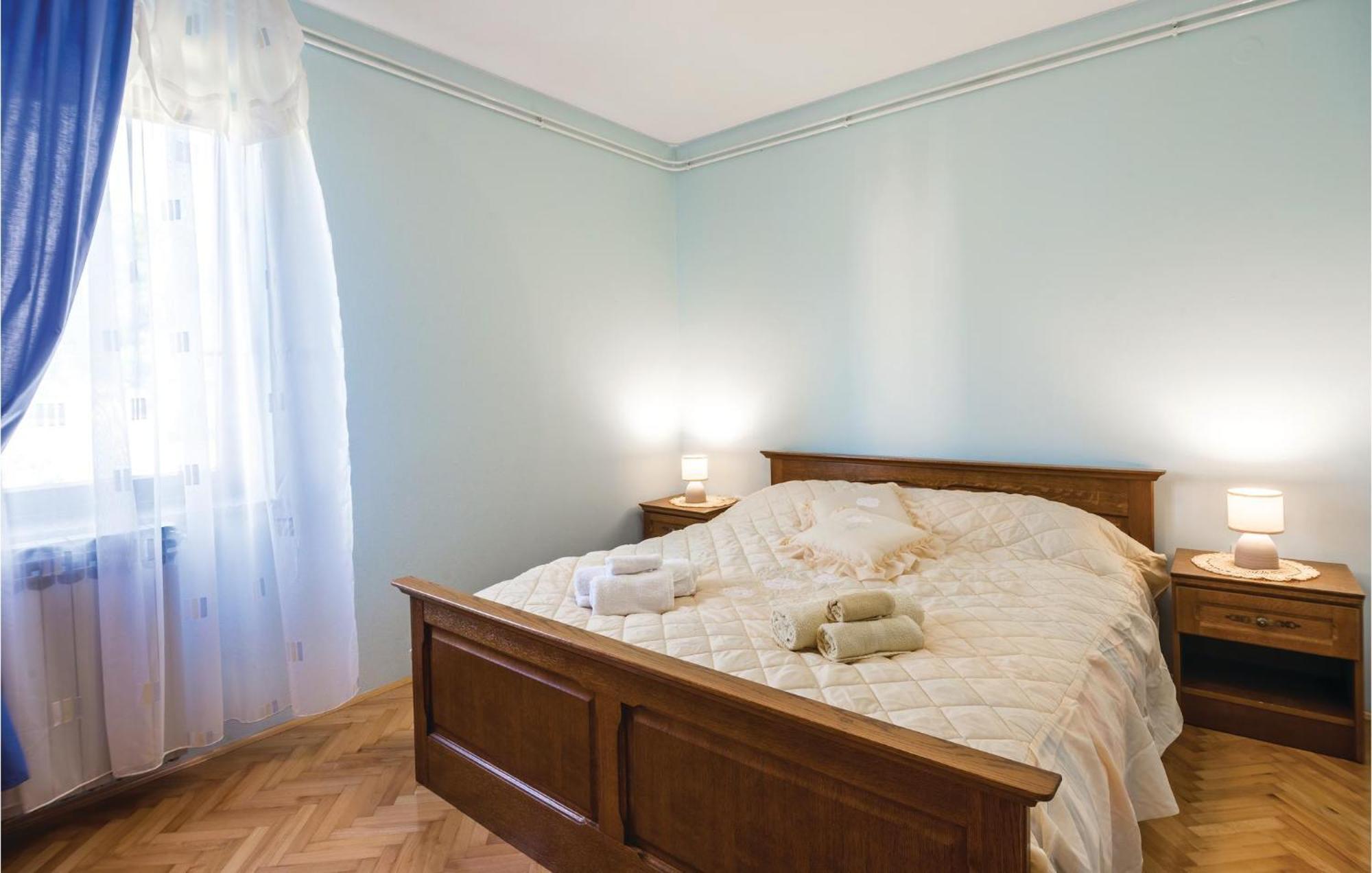 Amazing Apartment In Veprinac With Kitchen Extérieur photo